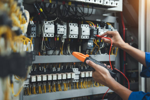 Best Local Electrician Companies  in Brooklyn Park, MN